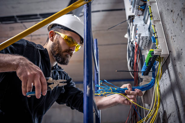 Best 24-Hour Electrician  in Visalia, CA
